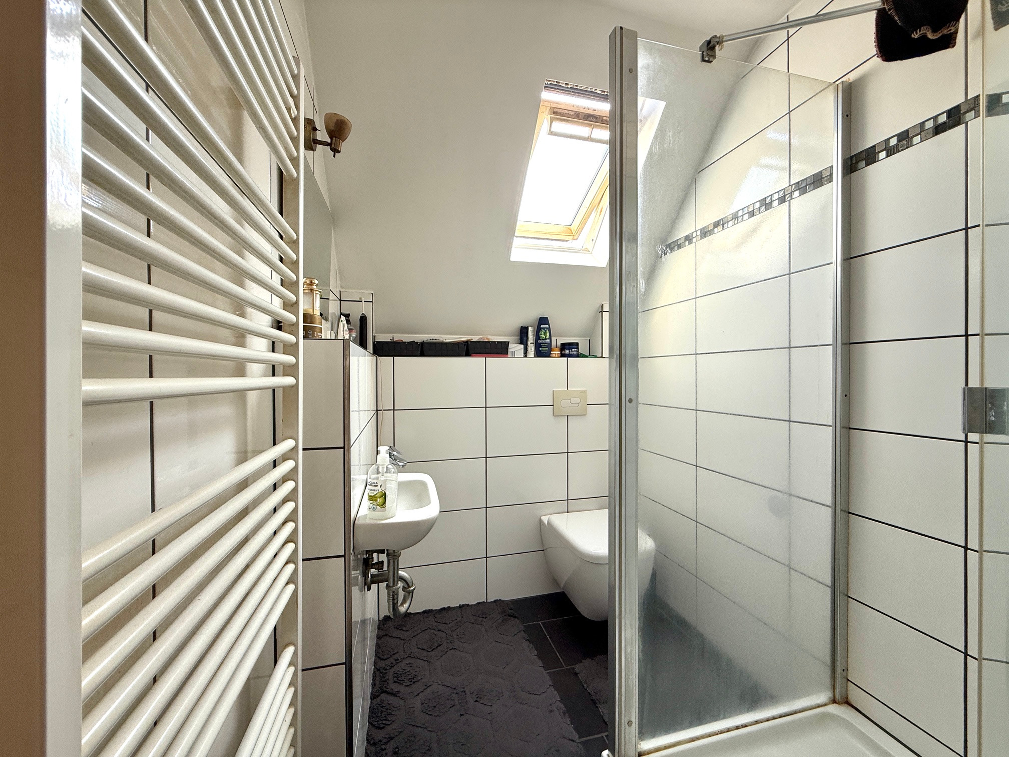 Duschbad im OG