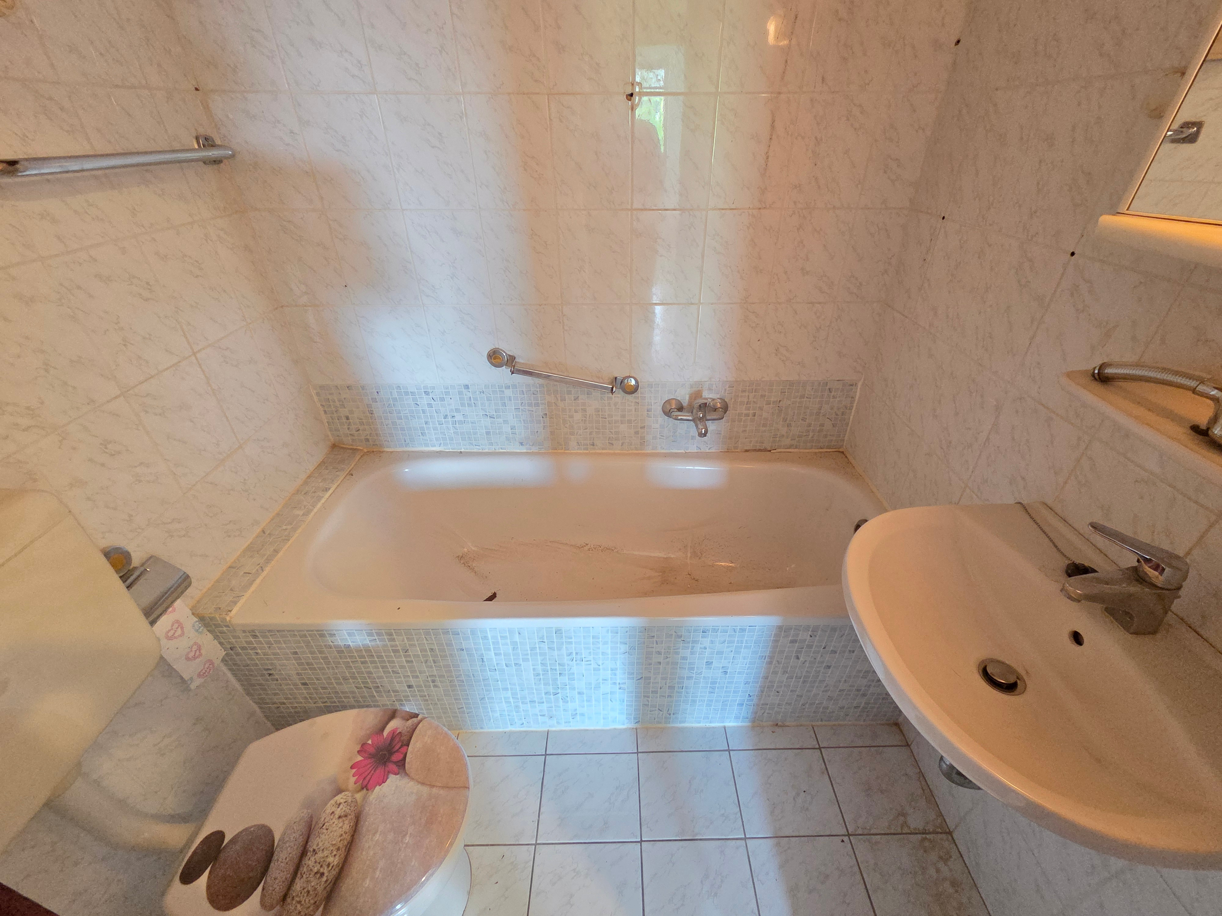 Wohnung unsaniert
