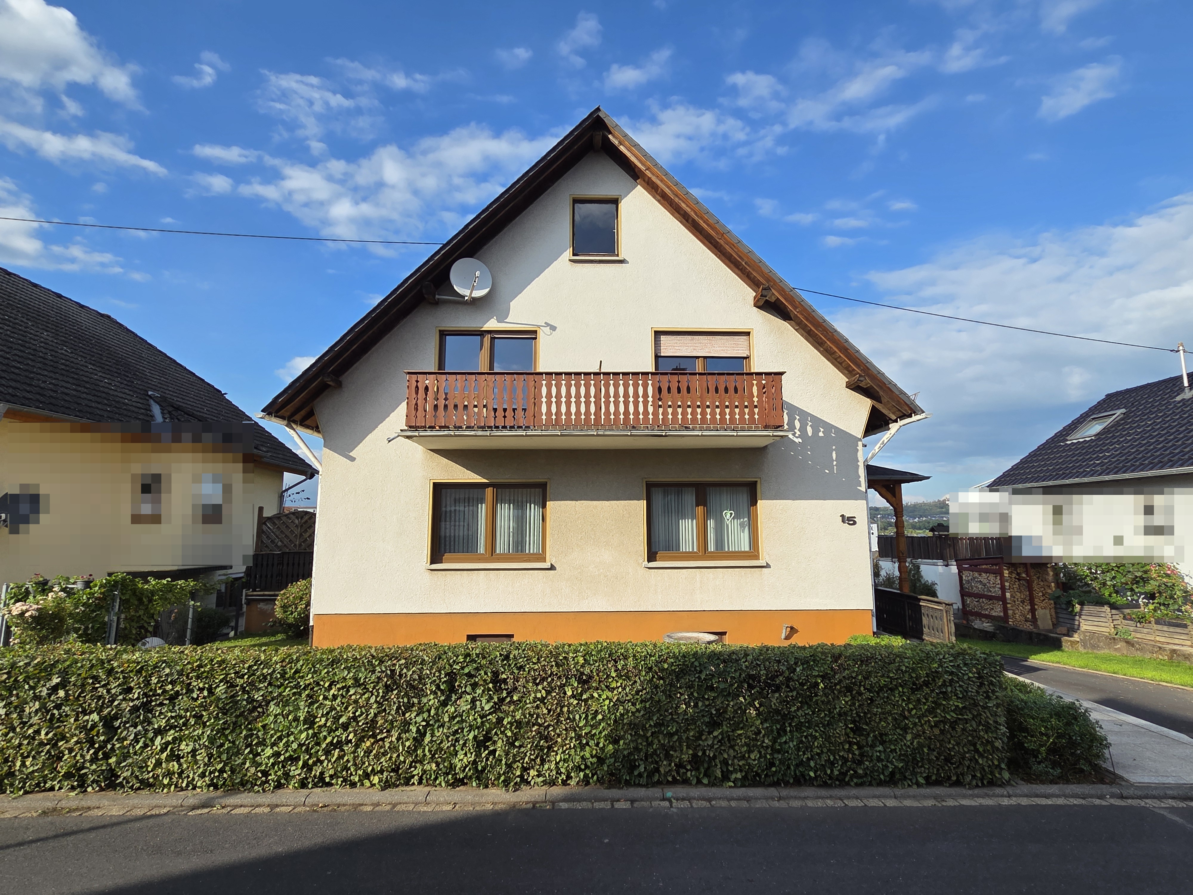 Straßenansicht