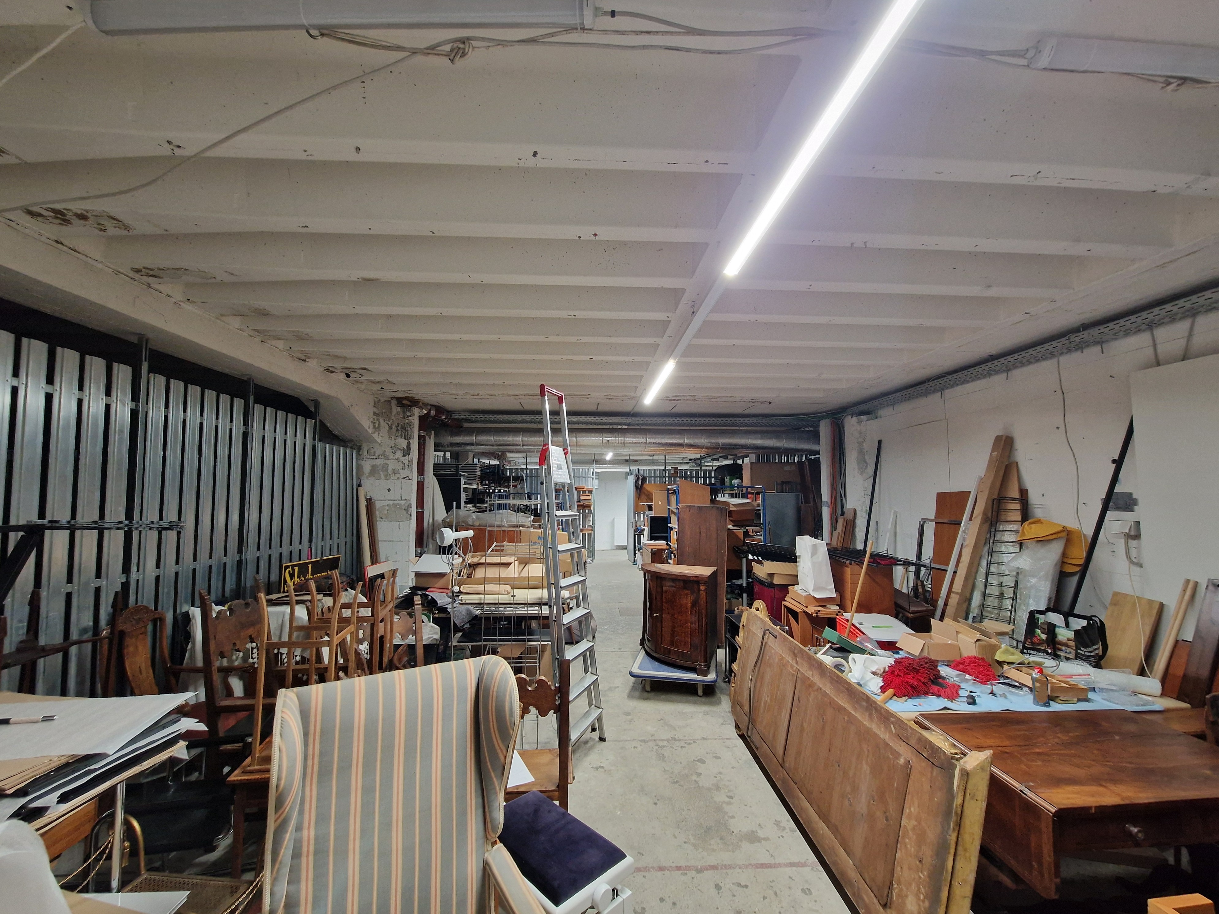 Lagerfläche mit Blick zur Tür