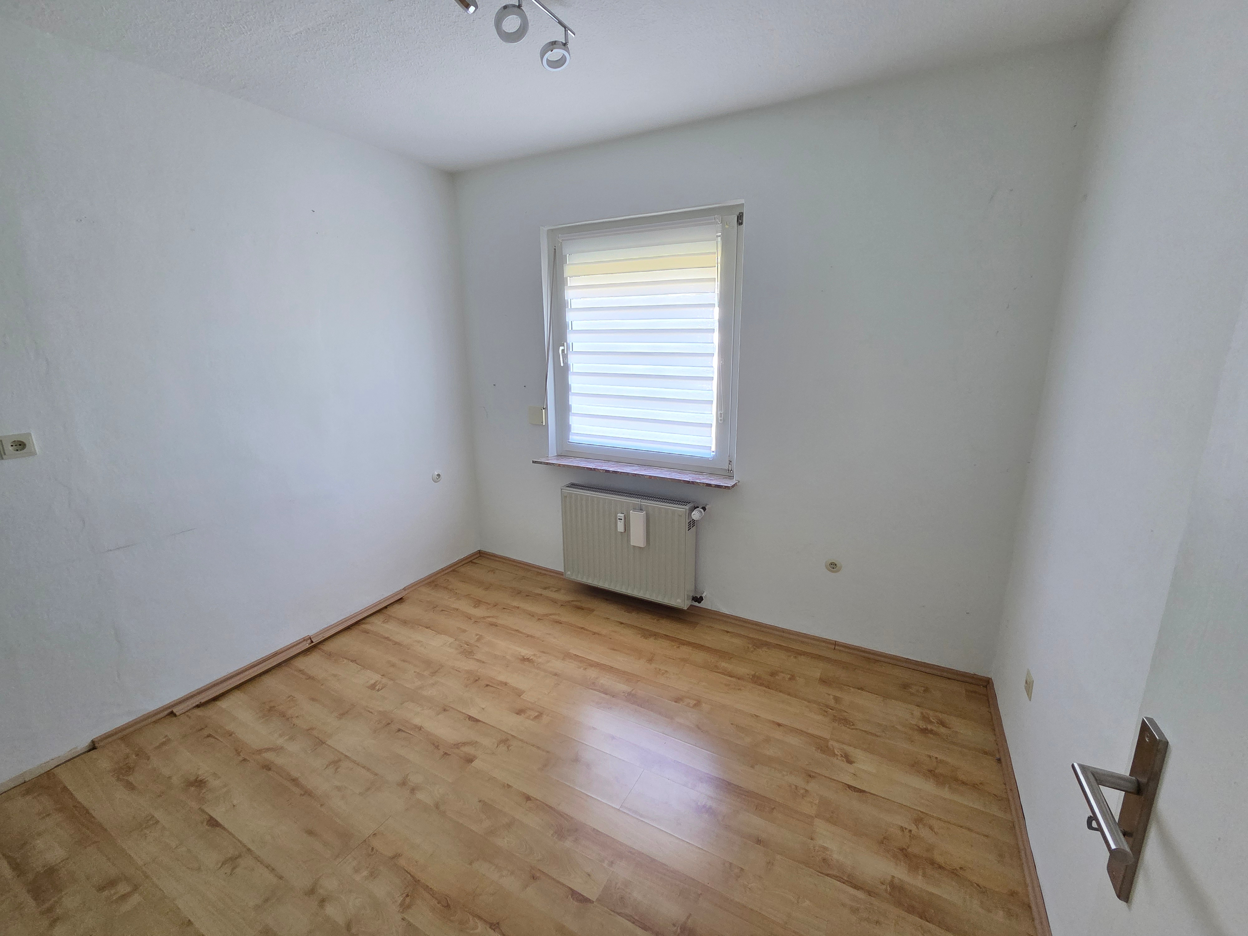 Schlafzimmer / Büro EG