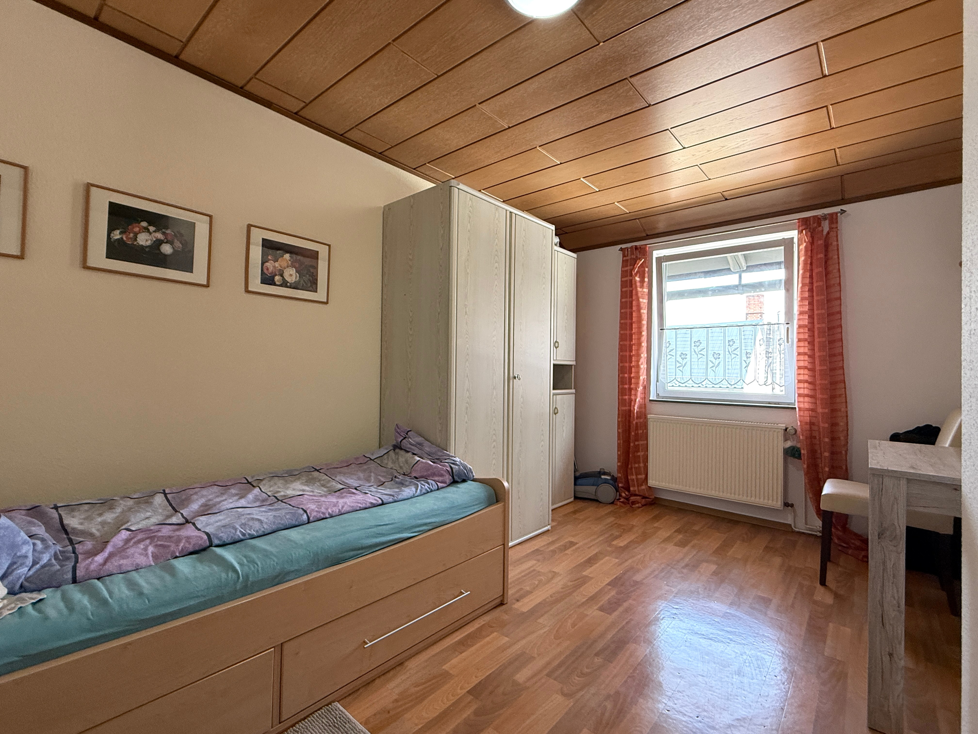 Schlafzimmer OG
