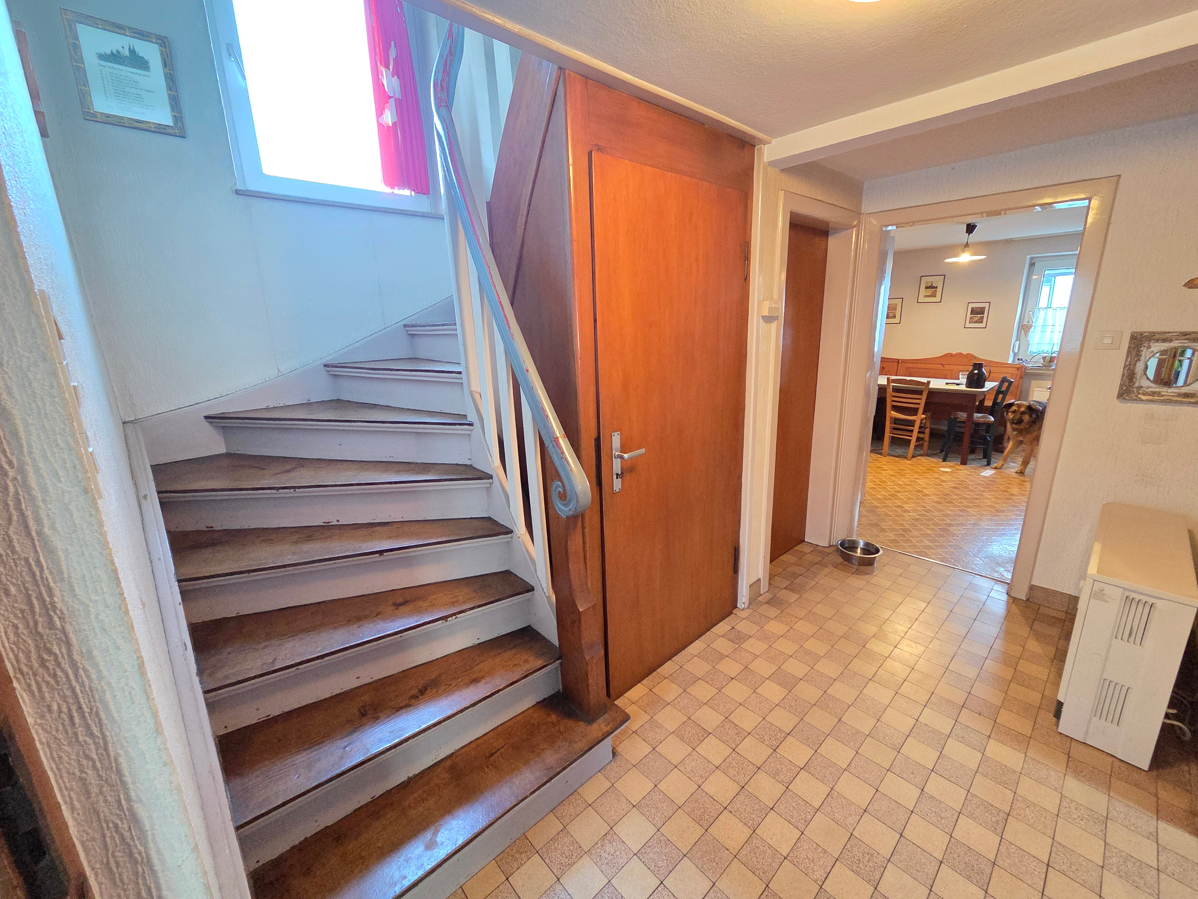 Flur / Treppe