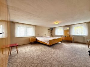 Schlafzimmer im OG.