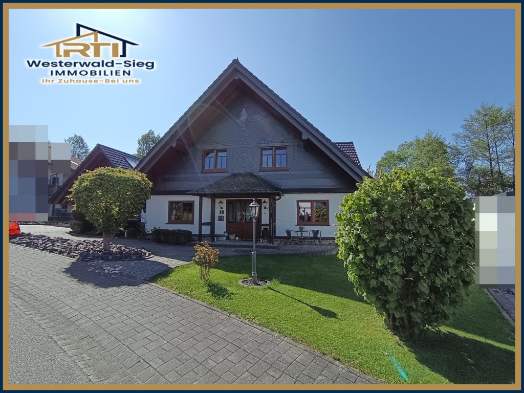 Exklusive Familienresidenz in Ortsrandlage – Hochwertiges Wohnen mit Stil und Komfort!