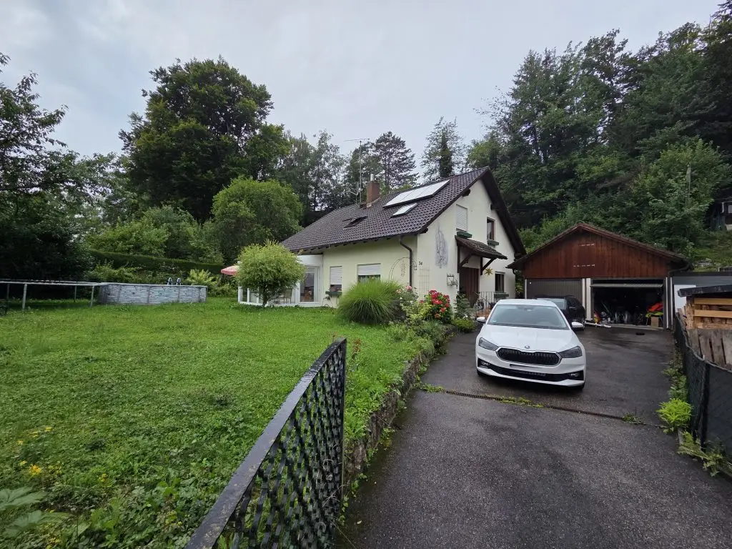 Von RTI: Familienfreundliches Wohnhaus in Seefeld-Hechendorf!