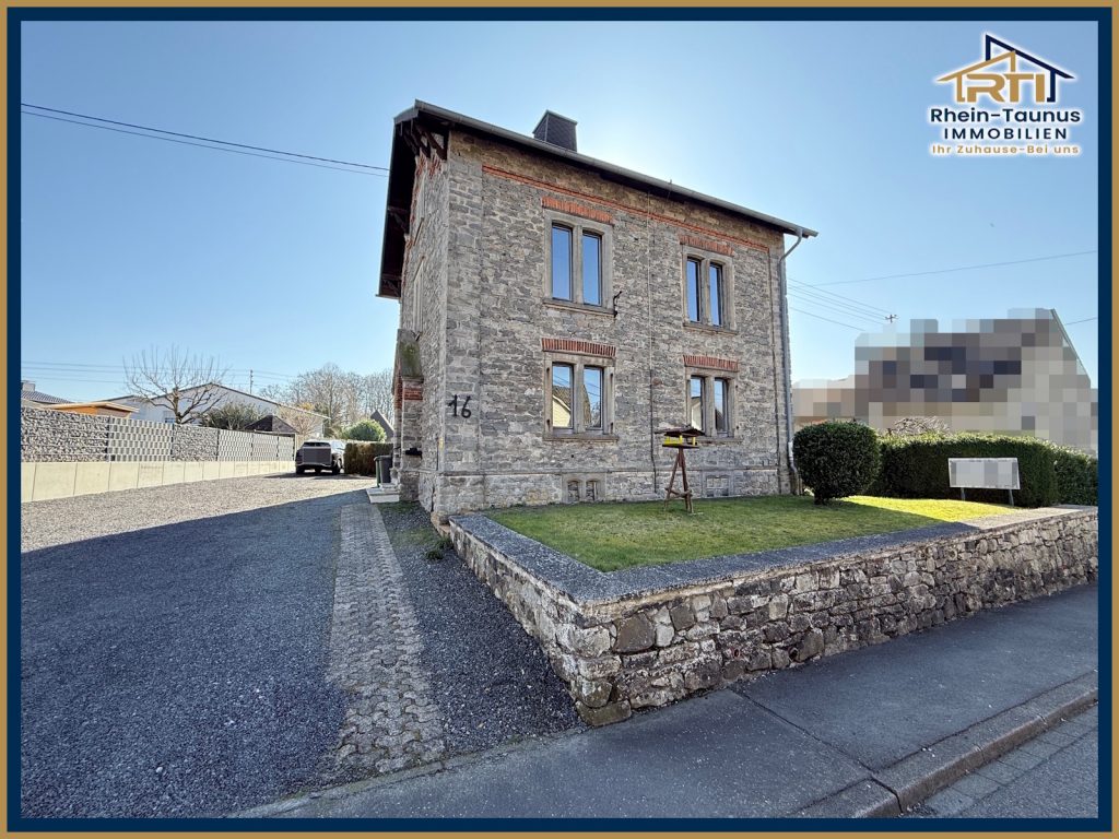 Von RTI:“Historisches Wohnhaus mit Potenzial in Ettinghausen“