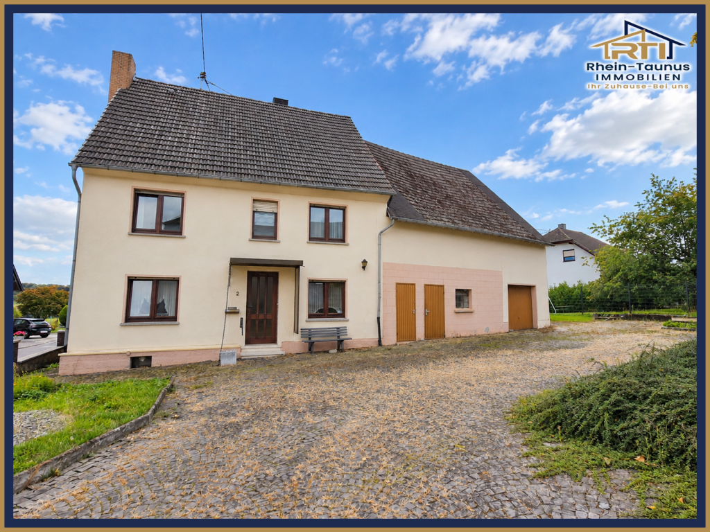 von RTI: Viel Platz für Ihre Ideen – Einfamilienhaus mit Scheune und 2 Garagen in Girod!