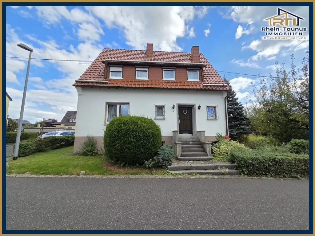 von RTI: Viel Potenzial für eigene Ideen – EFH mit Garten und Garage in Nauort!